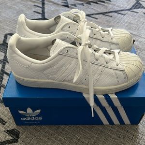 Adidas White Leather Snakeskin Superstars Size 7
